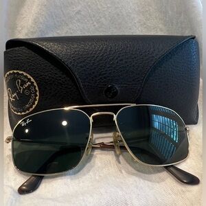 Ray-Ban RB3310 Caravan Metal-Frame Sunglasses